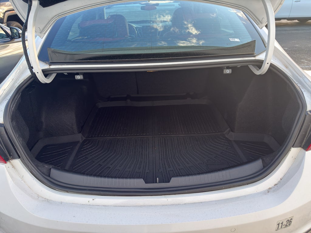 2025 Chevrolet Malibu LT