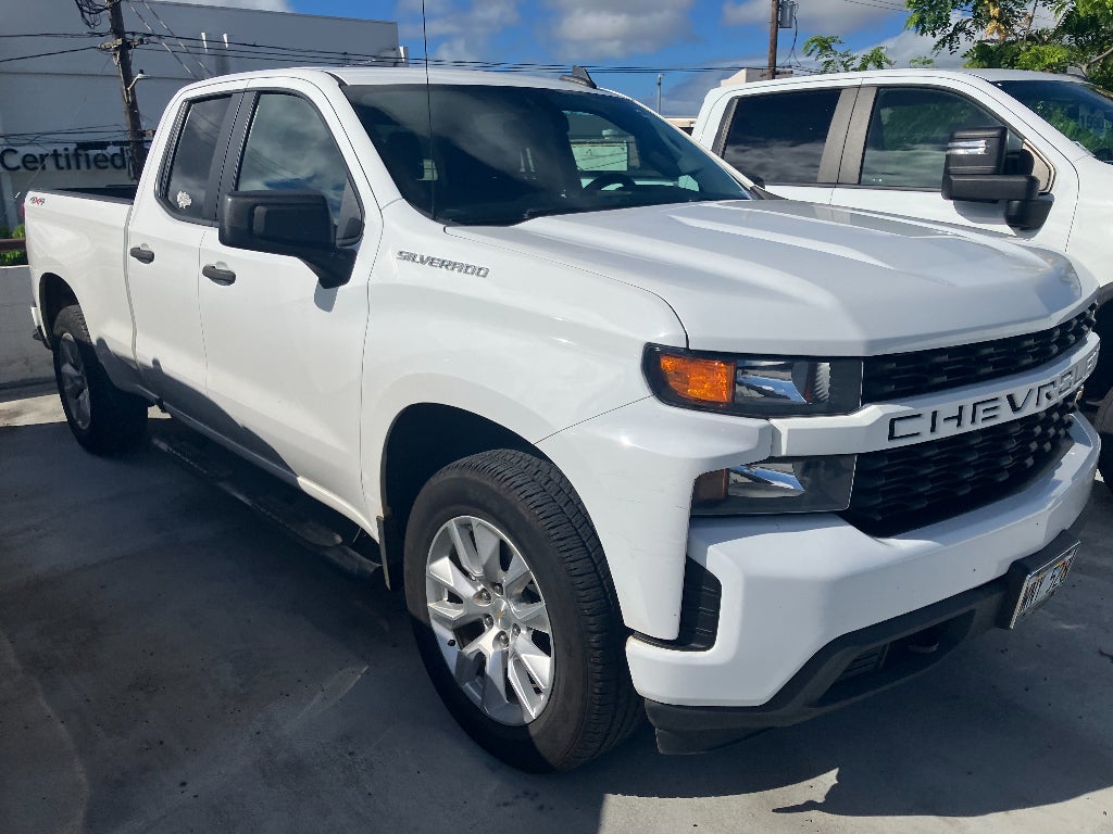 2022 Chevrolet Silverado Custom