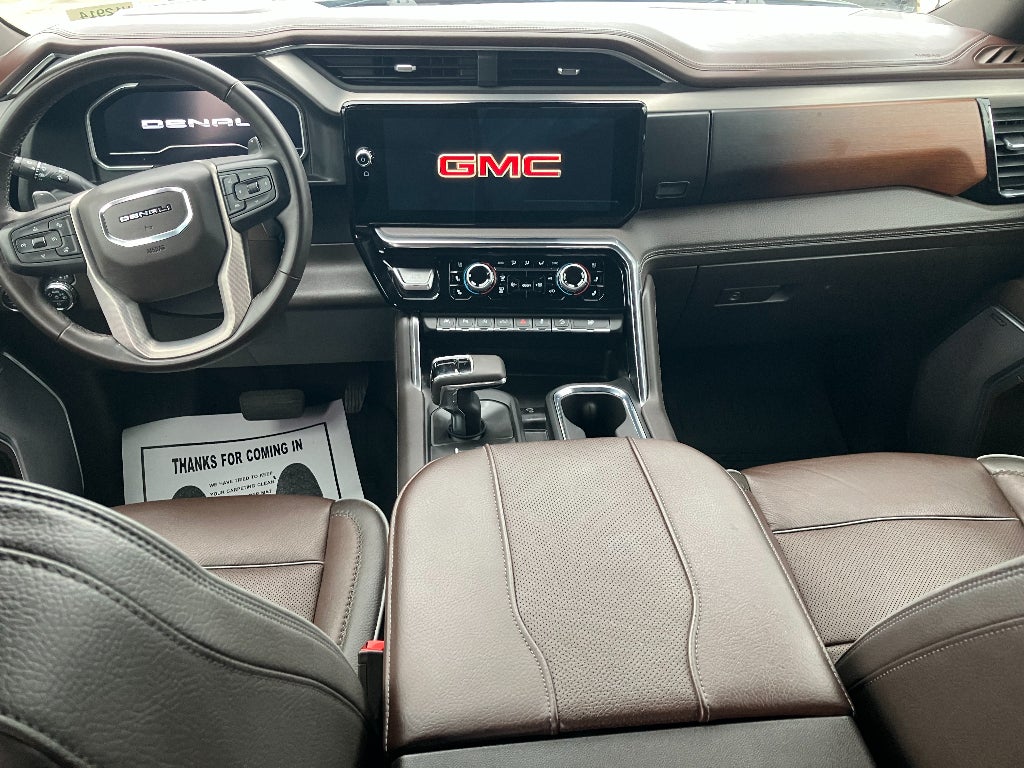 2023 GMC Sierra Denali