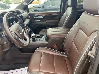 2023 GMC Sierra Denali