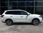 2020 Nissan Pathfinder SL