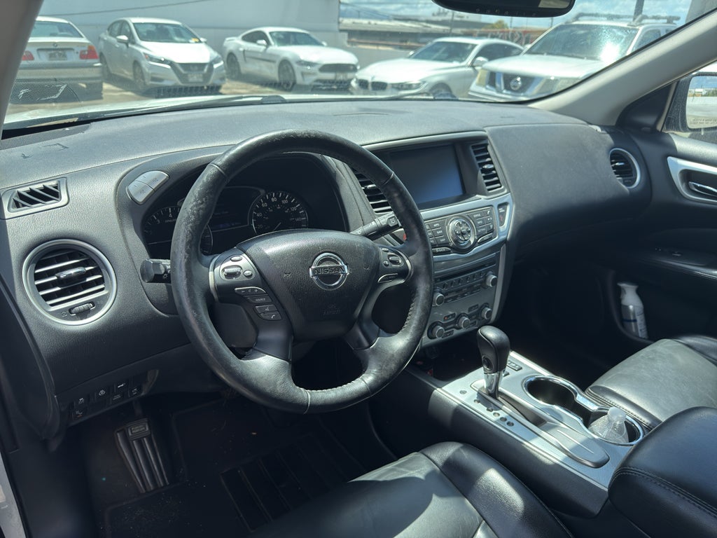 2020 Nissan Pathfinder SL