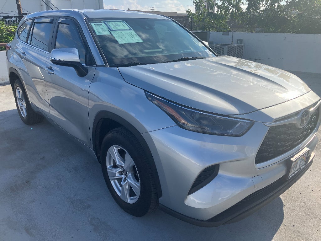 2023 Toyota Highlander LE