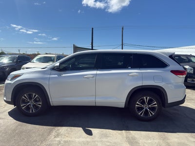 2017 Toyota Highlander LE