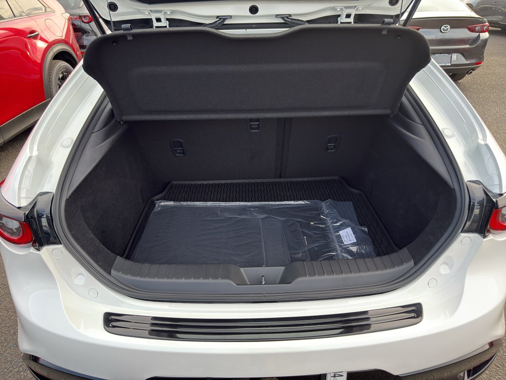 2026 Mazda Mazda3 Hatchback 2.5 S Carbon Edition AWD